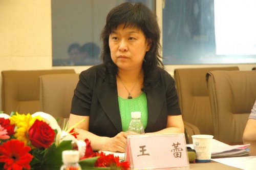 调研组成员有中共中央组织部组织一局三处处长王蕾